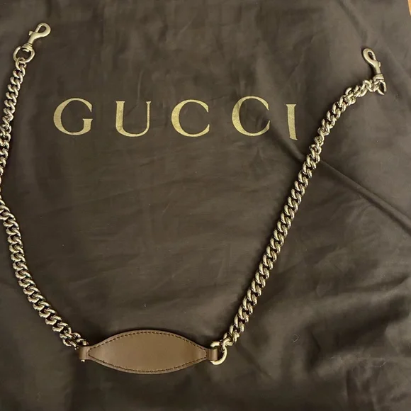 Gucci Embossed Brown Leather Hobo Bag. Size 14.5x13 Tall. - Picture 9 of 10